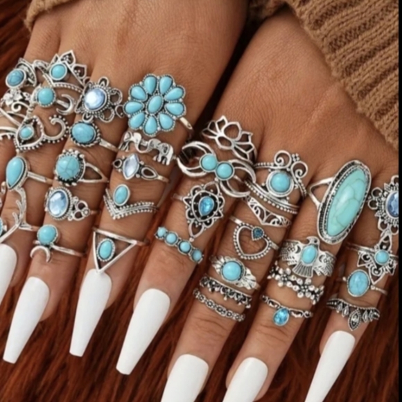 Bohemian Ring Set Rodeo Style Jewelry Blue White Silvery Statement Boho Rings - Picture 9 of 11